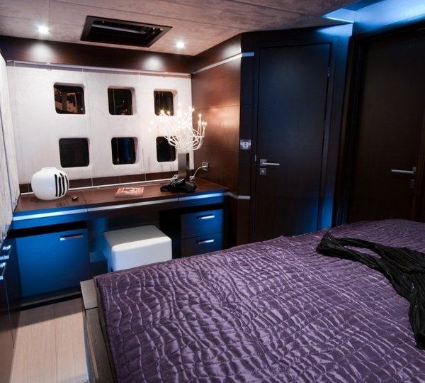 The 21m Yacht SEA BASS