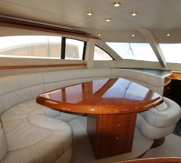 The 23m Yacht LUCKY SEVEN