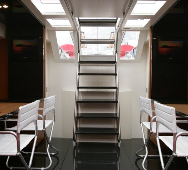 The 23m Yacht TANGO G