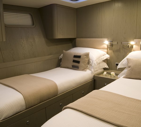 The 24m Yacht CRACKERJACK