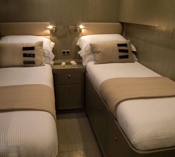 The 24m Yacht CRACKERJACK