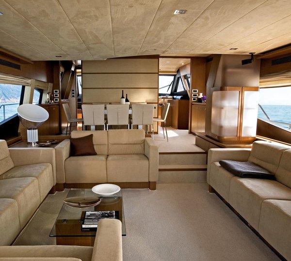 The 24m Yacht LAVITALEBELA