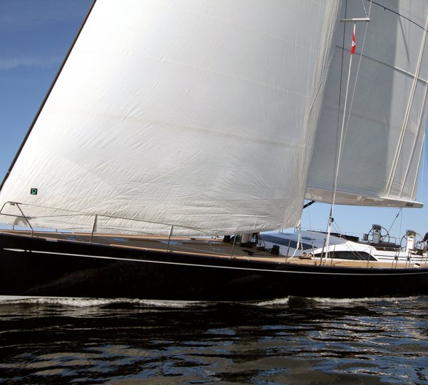 sailing yacht Alchemy IV