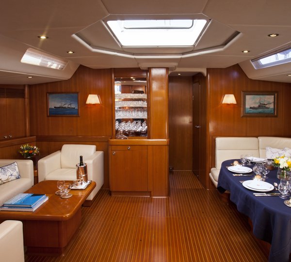 The 25m Yacht CALLISTO
