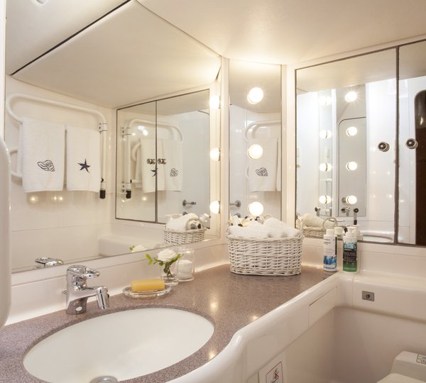 The 25m Yacht CALLISTO