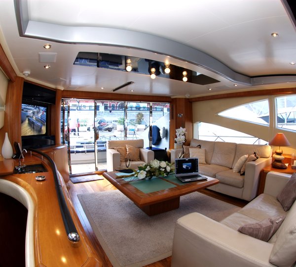 The 25m Yacht ORACLE II