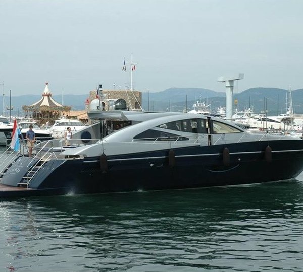 The 25m Yacht ORACLE II