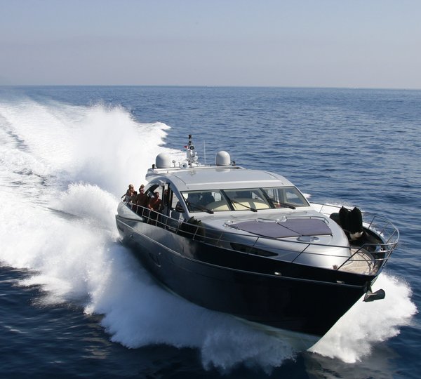 The 25m Yacht ORACLE II