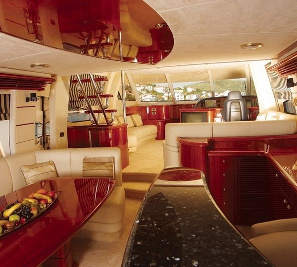 The 26m Yacht SIR OLIVER