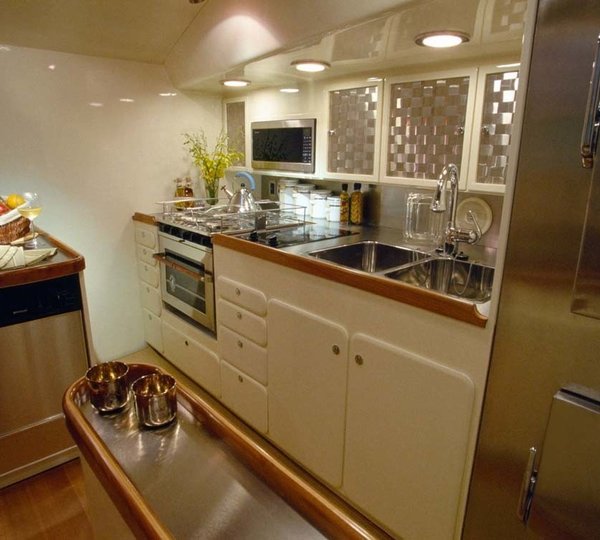 The 27m Yacht MORNING STAR