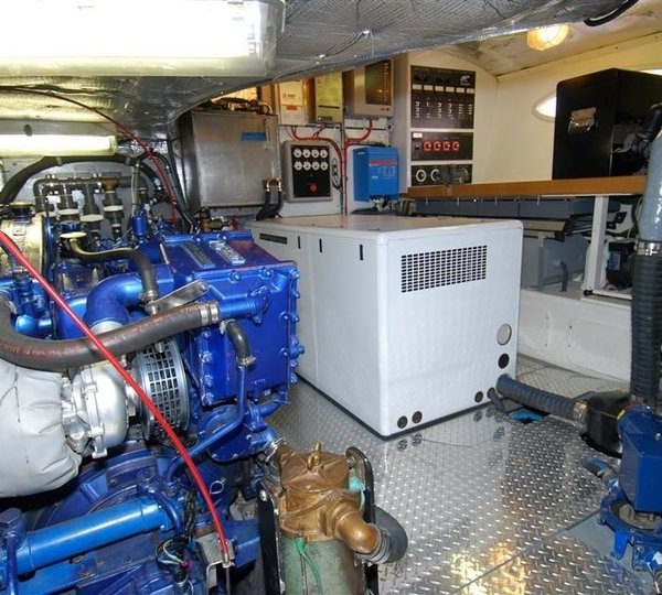 The 28m Yacht FALCON