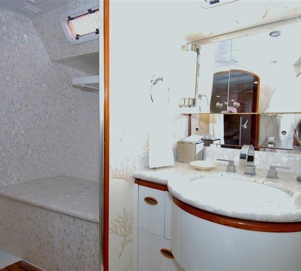 The 28m Yacht FALCON