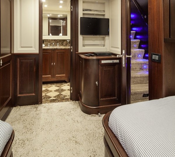 The 28m Yacht HARMONYA