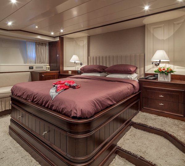 The 28m Yacht HARMONYA