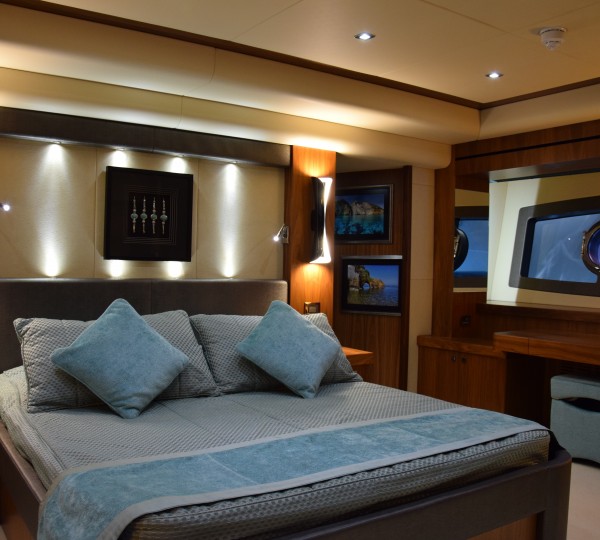 The 28m Yacht RAY III