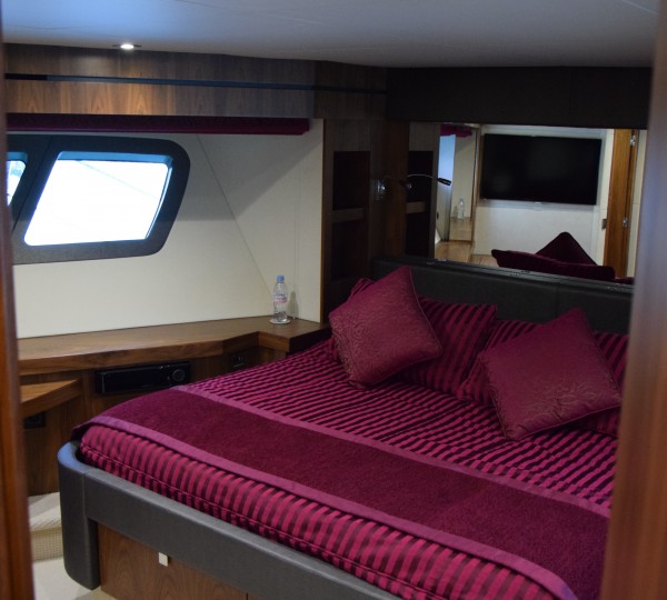 The 28m Yacht RAY III