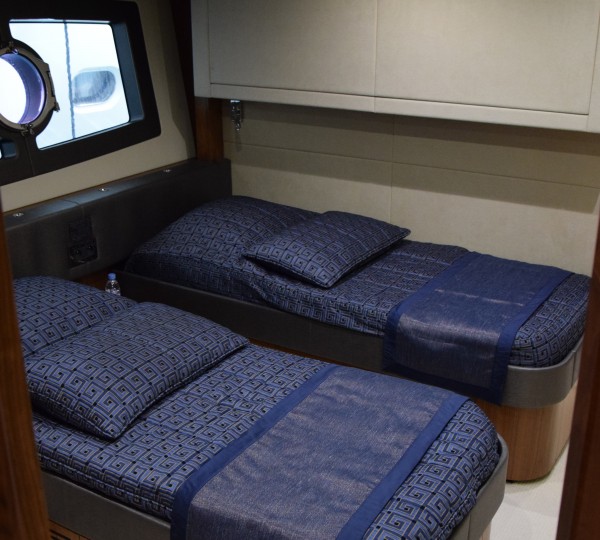 The 28m Yacht RAY III