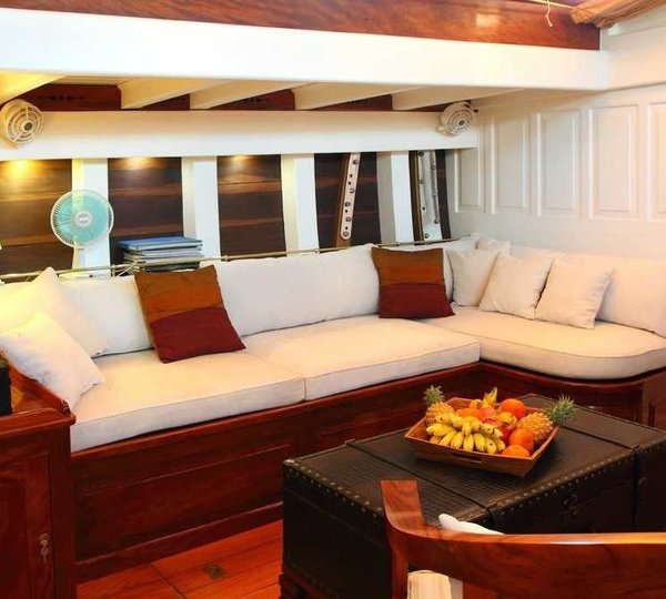 The 29m Yacht AVENTURE