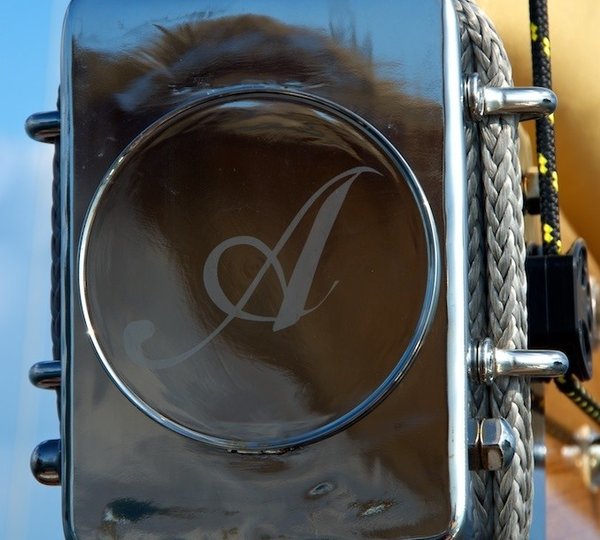 The 29m Yacht AVENTURE