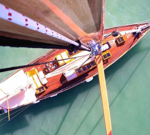 The 29m Yacht AVENTURE