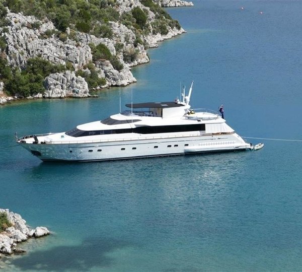 The 30m Yacht MARTINA