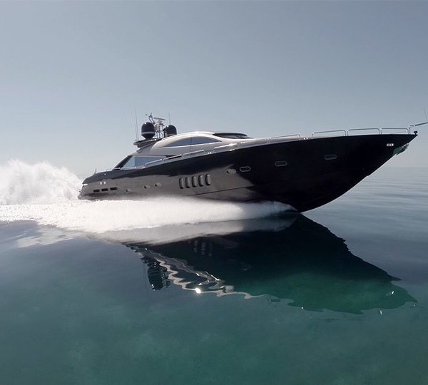 The 30m Yacht MURCIELAGO