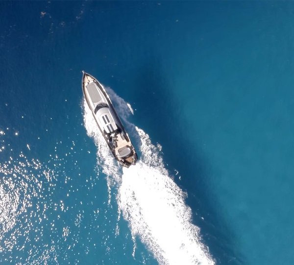 The 30m Yacht MURCIELAGO