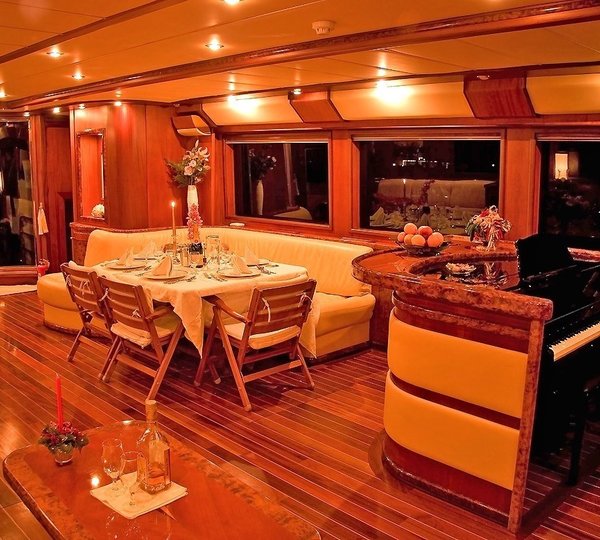 The 30m Yacht PRINCESS ANNA DUKAJ