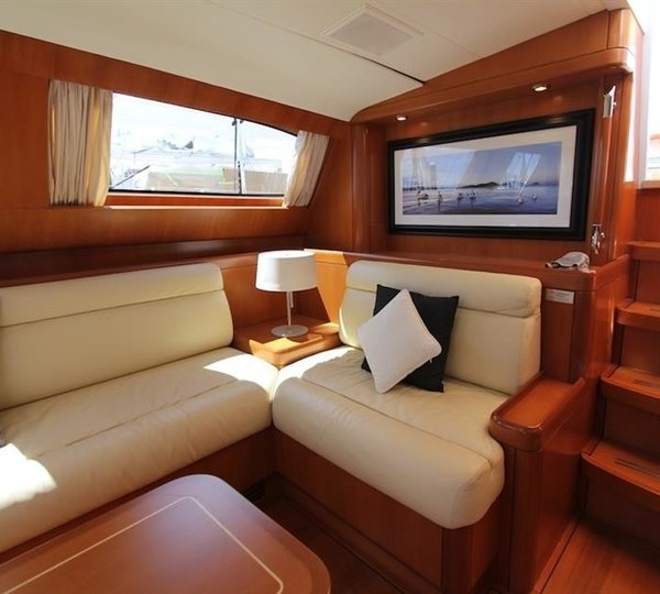 The 30m Yacht RAPTURE