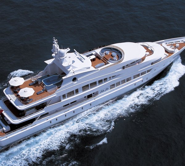 The 32m Yacht ANTONIA II