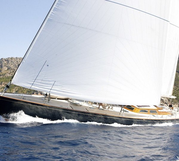 The 32m Yacht BOLERO