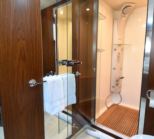 The 32m Yacht DOUBLE D