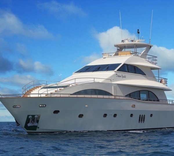 The 32m Yacht DREAM YACHT