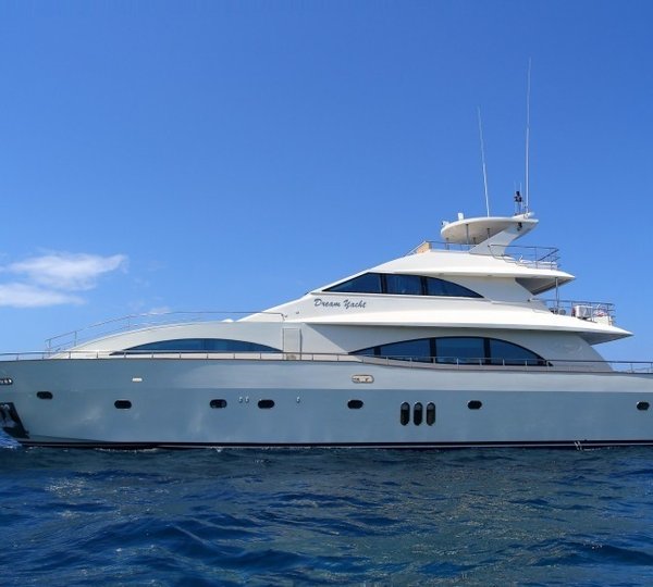 The 32m Yacht DREAM YACHT