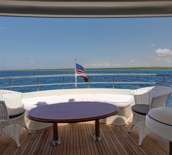 The 32m Yacht DREAM YACHT