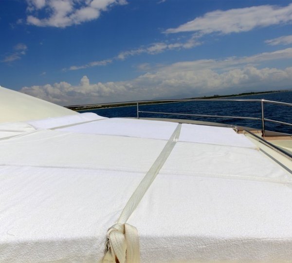 The 32m Yacht DREAM YACHT