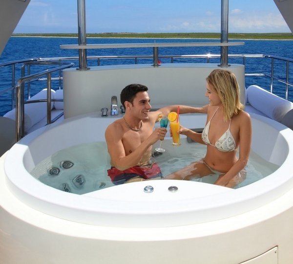 The 32m Yacht DREAM YACHT