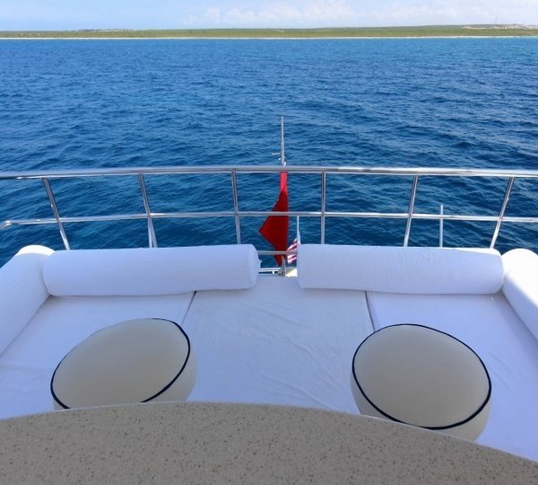 The 32m Yacht DREAM YACHT