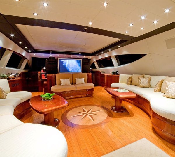 The 32m Yacht HELLS BELLS