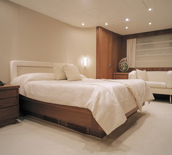 The 32m Yacht LAYAZULA