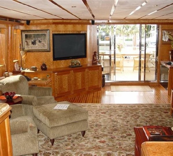 The 32m Yacht MAXIMUS II