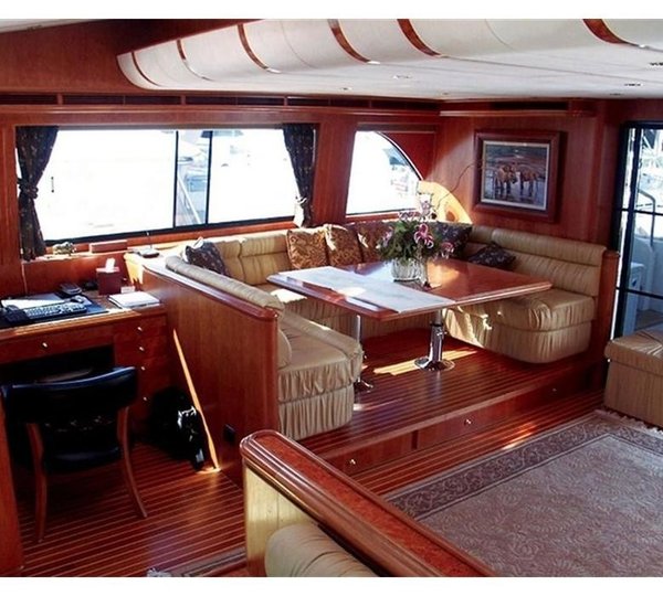 The 32m Yacht MAXIMUS II