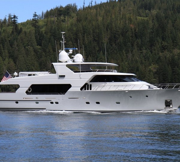 The 32m Yacht REFLECTIONS