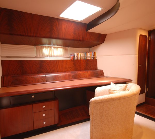 The 32m Yacht ROSINANTE OF NOTIKA