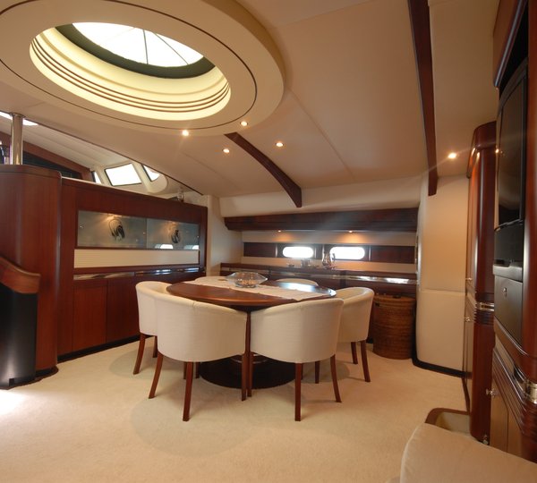 The 32m Yacht ROSINANTE OF NOTIKA