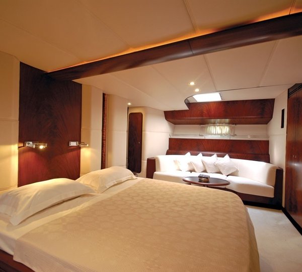 The 32m Yacht ROSINANTE OF NOTIKA