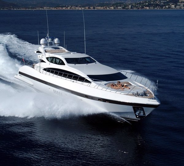 The 32m Yacht SAMIRA