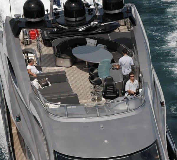 The 32m Yacht SHADOW