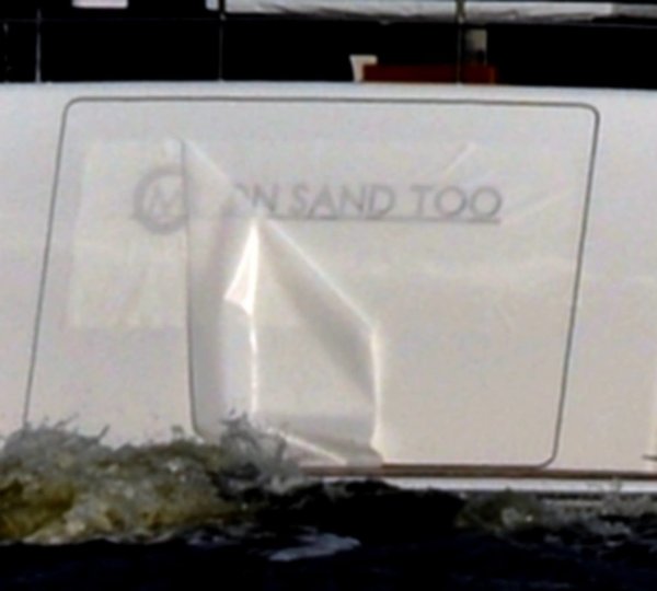 The 33m Yacht MOON SAND TOO