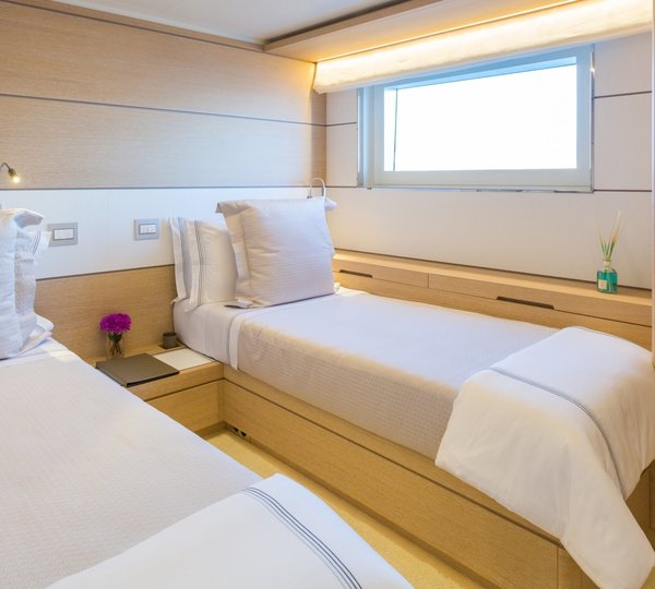 The 33m Yacht NARVALO